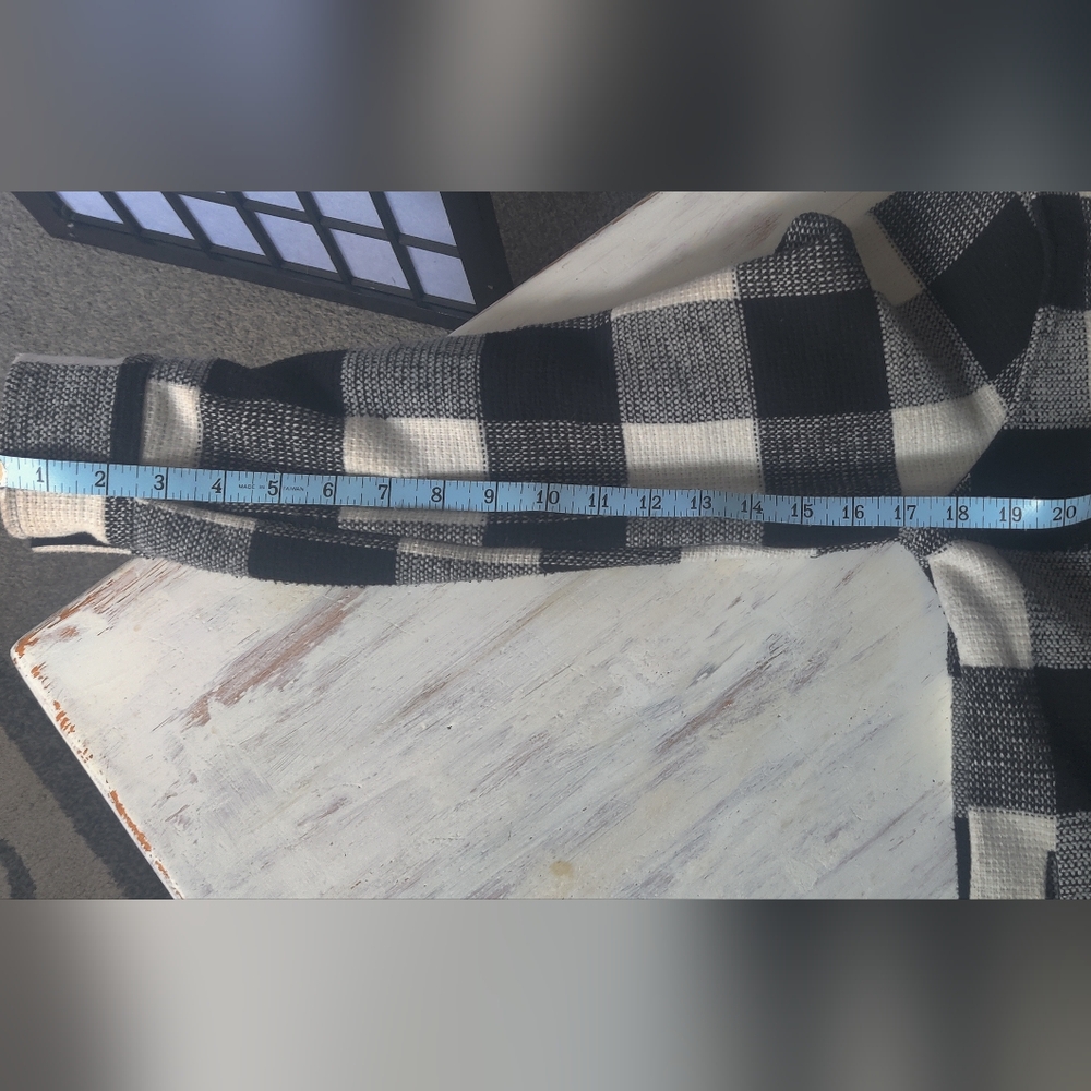 RDI Black and White Plaid Button Up - Picture 8 of 8